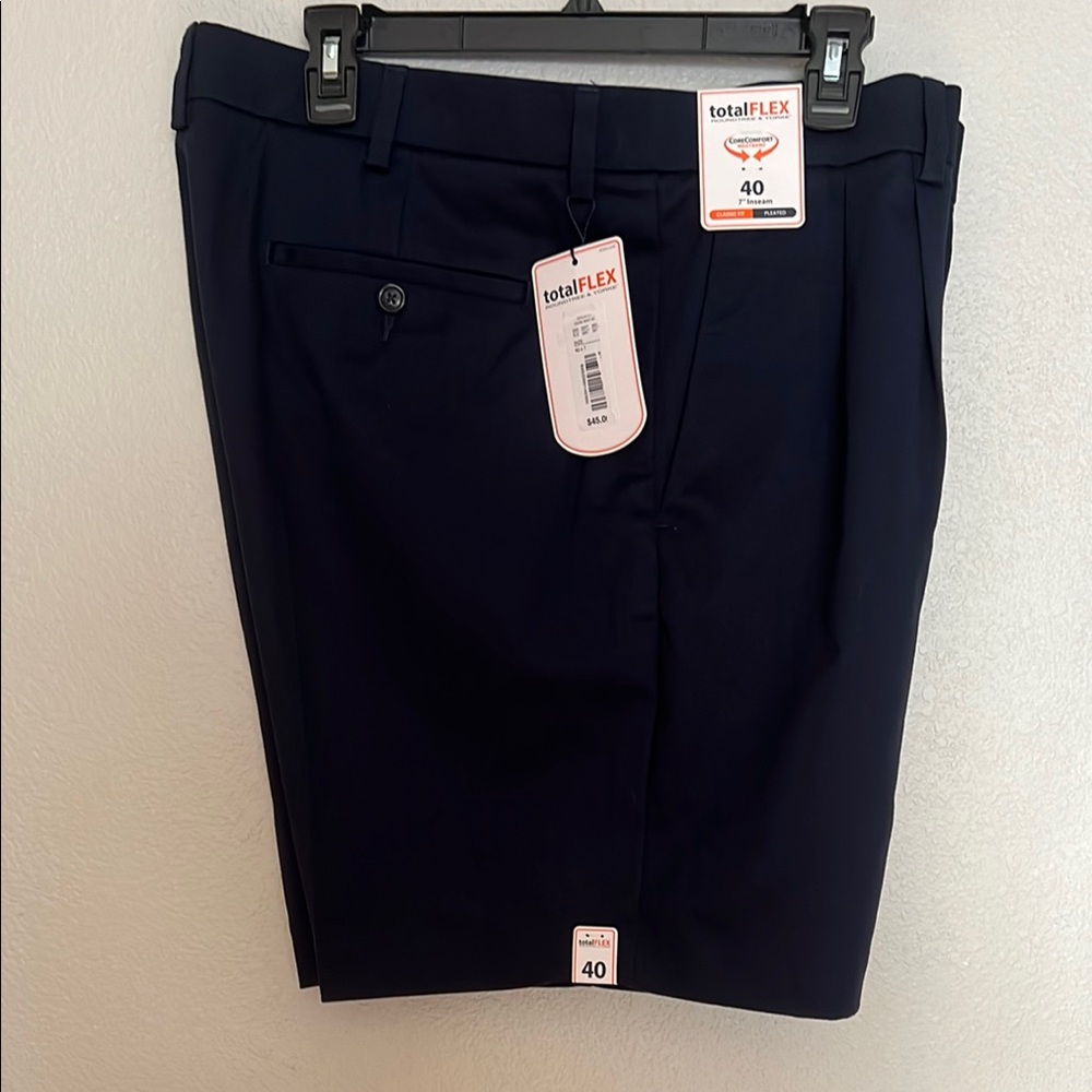 Roundtree & Yorke Men's Dark Blue Flat Front Shorts